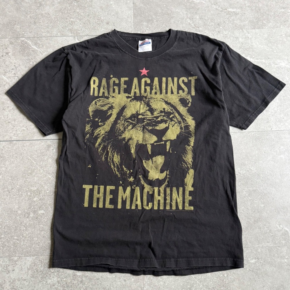 Y2K Rage Against The Machine Lion Graphic T-Shirt Size M